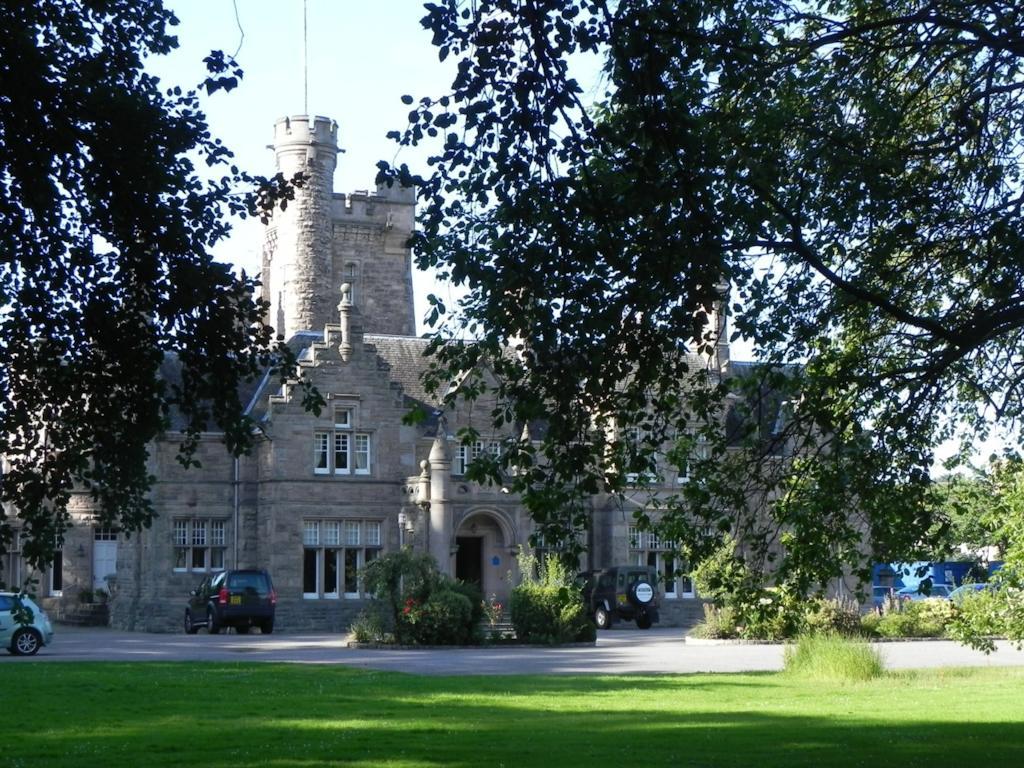 Mansion House Hotel Elgin Buitenkant foto