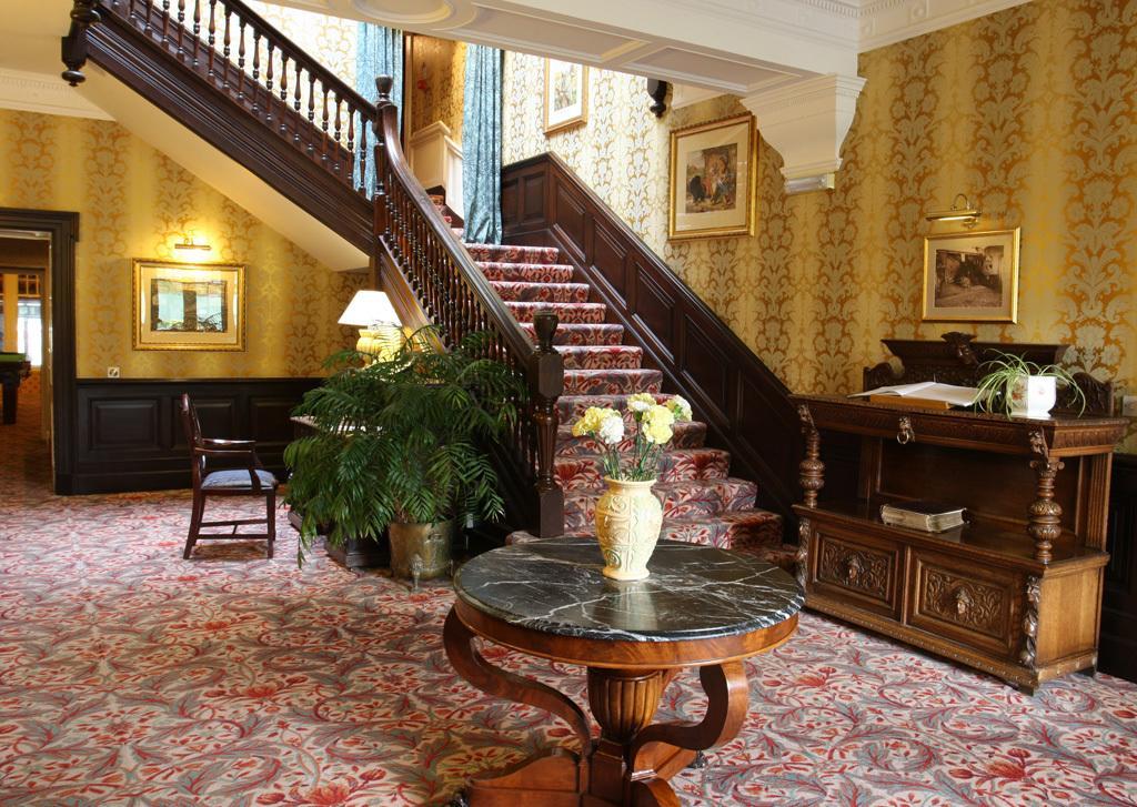 Mansion House Hotel Elgin Buitenkant foto